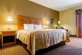 Photograph of Quality Inn, Lumberton