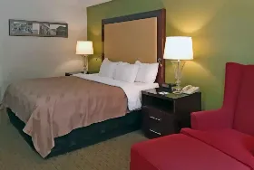 Photograph of Quality Inn, Morganton