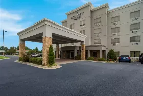 Photograph of Country Inn & Suites, Goldsboro