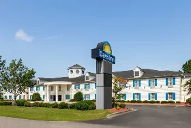Photograph of Days Inn, Shallotte
