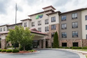 Photograph of Holiday Inn Express, Lexington
