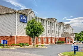 Photograph of Microtel Inn & Suites, Statesville