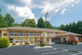 Photograph of Ramada by Wyndham, Maggie Valley