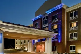Photograph of Holiday Inn Express & Suites Raleigh SW NC State, Raleigh