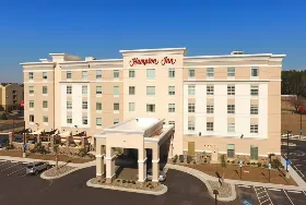Photograph of Hampton Inn, Lumberton