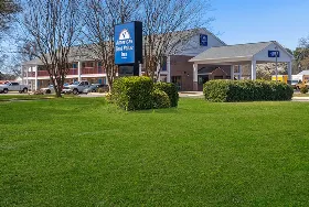 Photograph of Americas Best Value Inn, Edenton