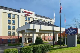 Photograph of Hampton Inn, Henderson