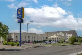 Photograph of Comfort Inn, Bismarck