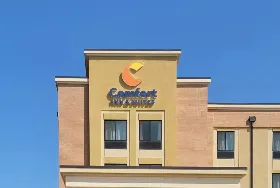 Photograph of Comfort Inn, Watford City