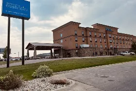 Photograph of Sonesta Essential, Minot