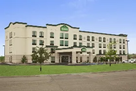 Photograph of Wingate by Wyndham, Bismarck