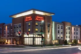 Photograph of Hampton Inn, Omaha
