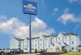 Photograph of Microtel Inn & Suites, Lincoln