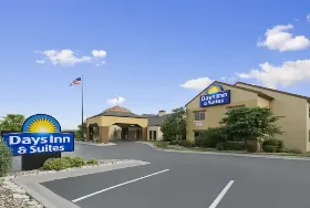 Photograph of Days Inn, Omaha