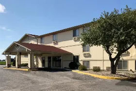 Photograph of Red Carpet Inn Omaha, Omaha