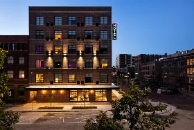 Photograph of Moxy, Omaha