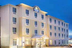 Photograph of Days Inn & Suites by Wyndham Kearney, Kearney