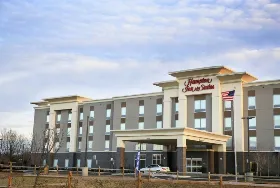 Photograph of Hampton Inn & Suites Mount Laurel/Moorestown, Mount Laurel