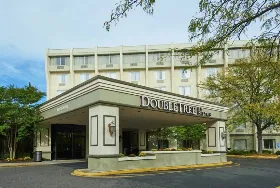 Photograph of DoubleTree by Hilton, Princeton