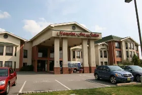 Photograph of Hampton Inn, Fairfield