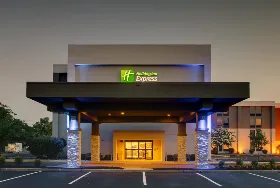 Photograph of Holiday Inn Express, Voorhees