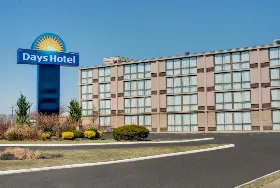 Photograph of Days Hotel by Wyndham Toms River Jersey Shore, Toms River