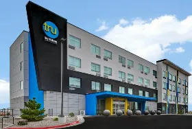 Photograph of Tru by Hilton, Albuquerque