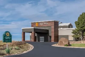 Photograph of La Quinta Inn & Suites, Santa Rosa