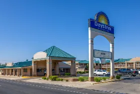Photograph of Days Inn, Roswell