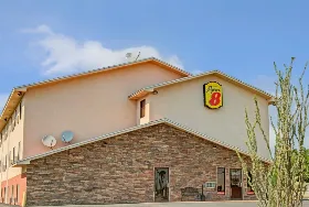 Photograph of Super 8, Las Cruces