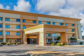 Photograph of La Quinta Inn & Suites, Las Cruces