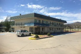Photograph of Travelodge, Raton