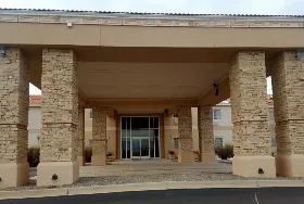 Photograph of Baymont by Wyndham, Belen