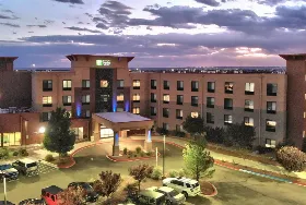 Photograph of Holiday Inn Express, Albuquerque