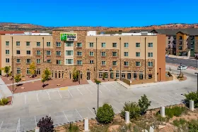 Photograph of Holiday Inn Express, Gallup