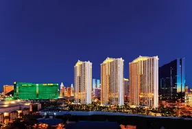 Photograph of The Signature at MGM Grand, Las Vegas