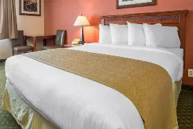 Photograph of Quality Inn, Winnemucca