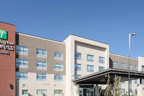 Photograph of Holiday Inn Express & Suites Ely, Ely