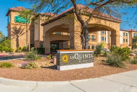 Photograph of La Quinta Inn & Suites, Las Vegas