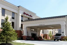 Photograph of Hampton Inn, Central Valley