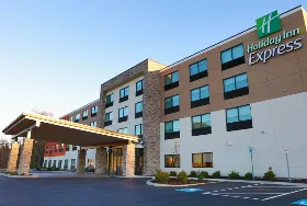 Photograph of Holiday Inn Express, Oneonta
