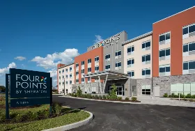 Photograph of Four Points by Sheraton, Albany
