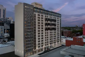 Photograph of SpringHill Suites, Long Island City