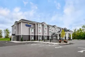 Photograph of Microtel Inn & Suites, Farmington