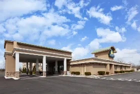 Photograph of Days Inn, Plattsburgh