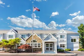 Photograph of Microtel Inn & Suites, Victor