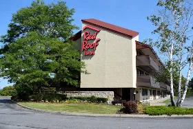 Photograph of Red Roof Inn, Syracuse