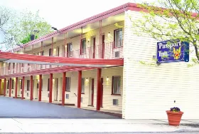 Photograph of Passport Inn, Niagara Falls