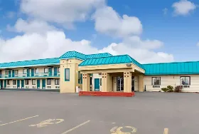 Photograph of Econo Lodge, Utica