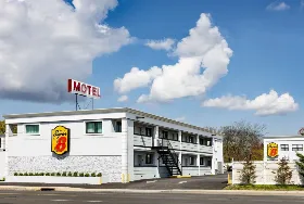 Photograph of Super 8, Lindenhurst